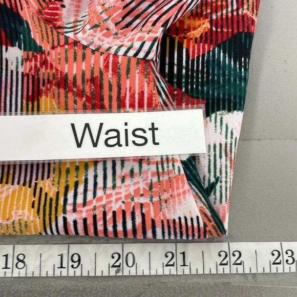 Halogen Dress Knee-Length Short Sleeve Pink Green Floral Size Medium - Picture 13 of 15